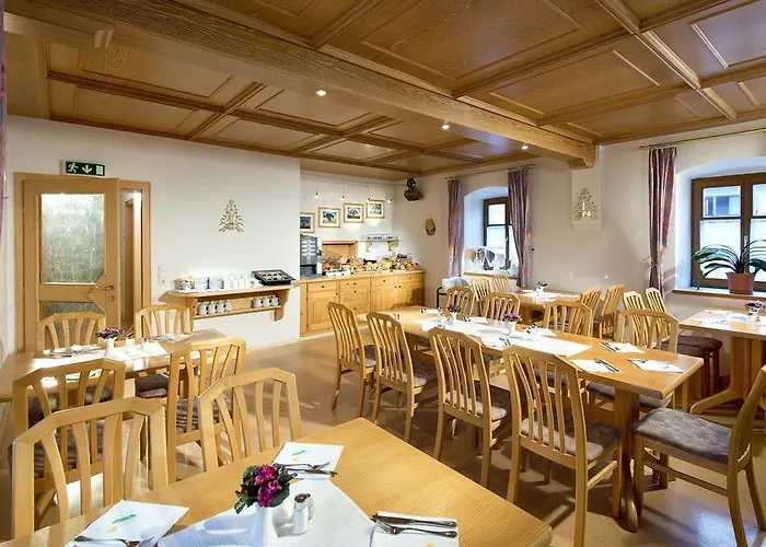 Landgasthof Post-ledererwirt 圣兰布雷希特